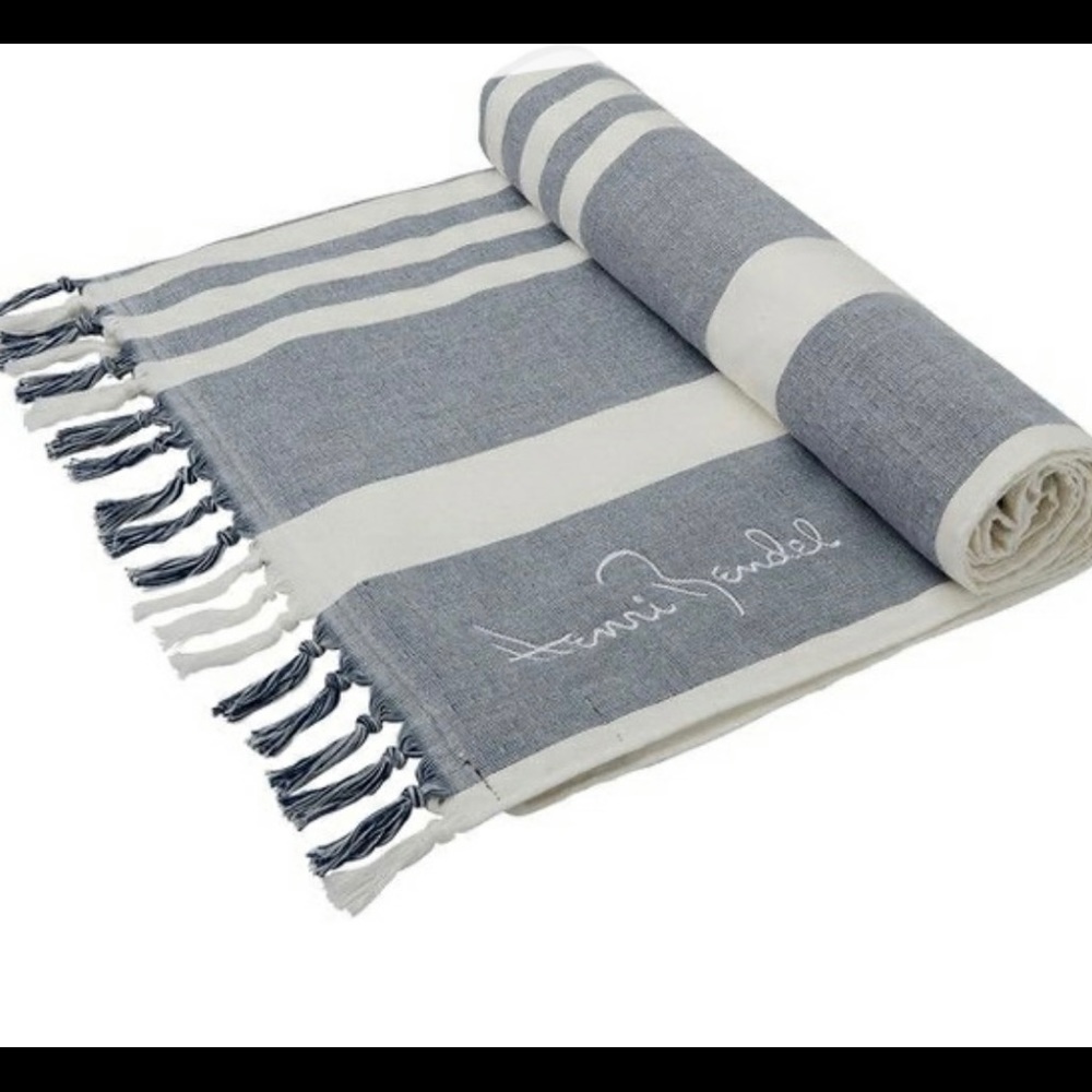 Henri bendel beach towel